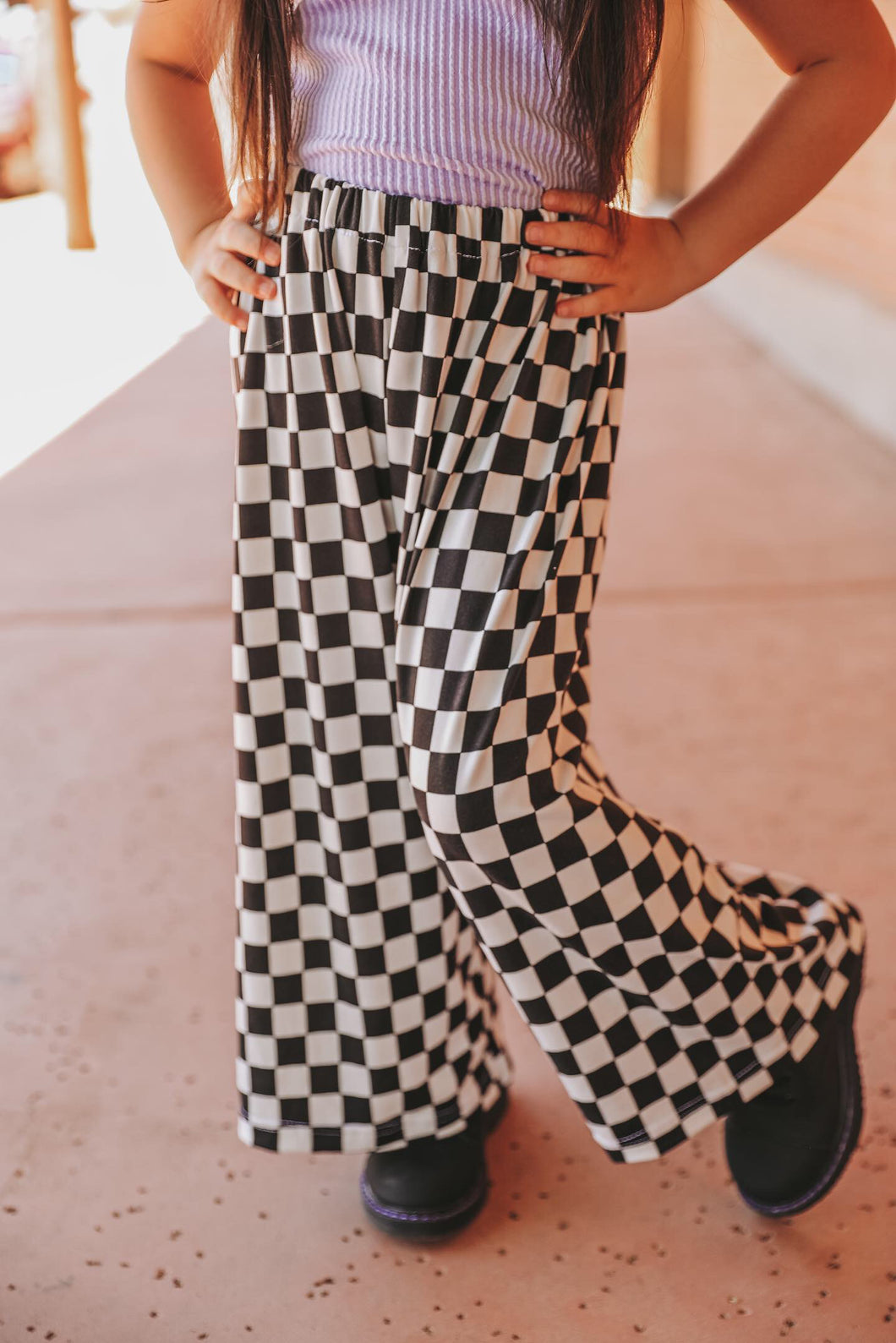 Checker: Wide Leg pants