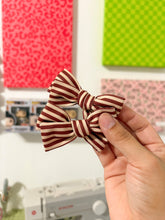 Load image into Gallery viewer, Pinwheel Piggies: Choose your print