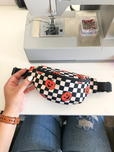 Kiddie Belt Bag: Pumpkin Checkered